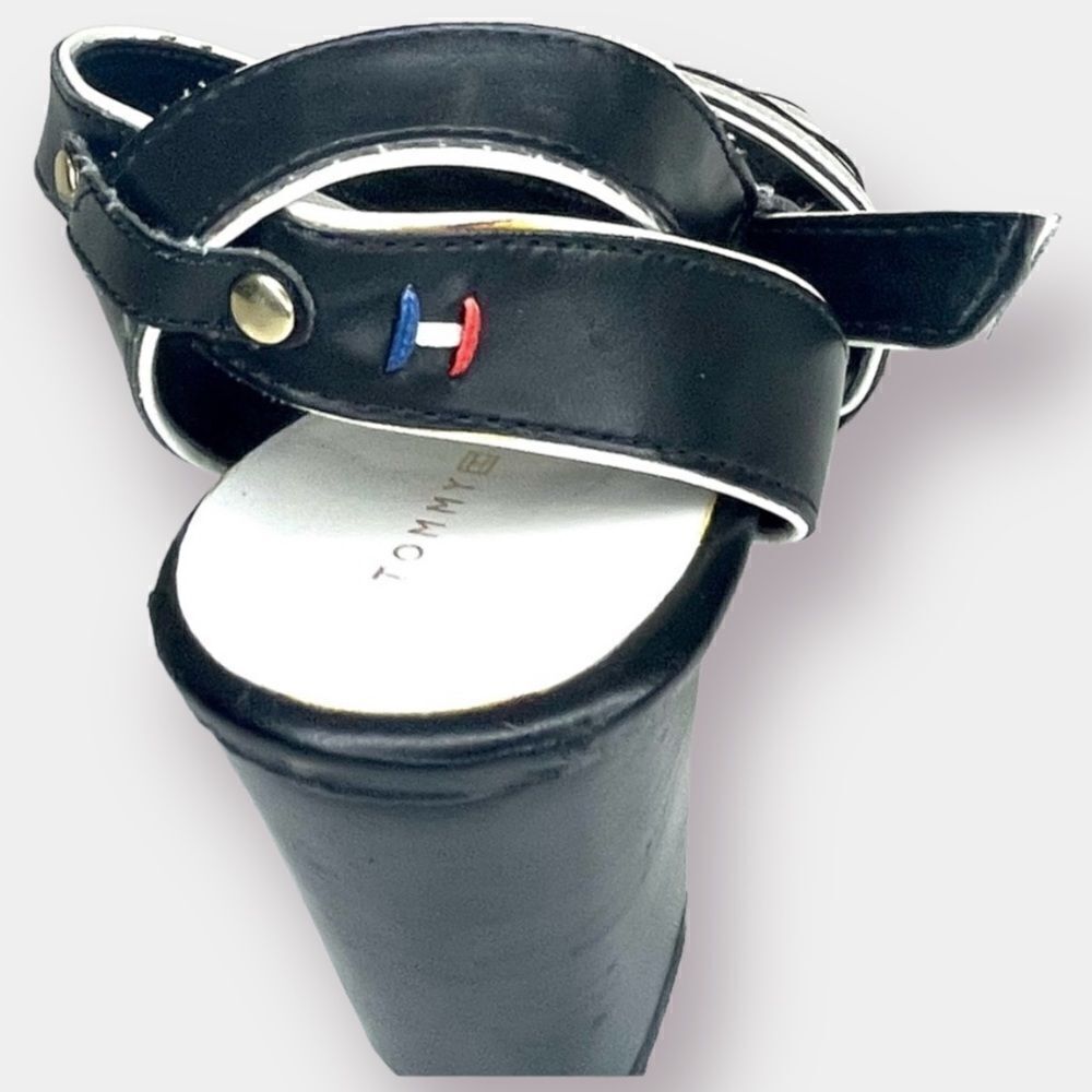 Tommy Hilfiger Block Heel Sandals T-Strap Ankle Straps Size 7.5 - Picture 2 of 12